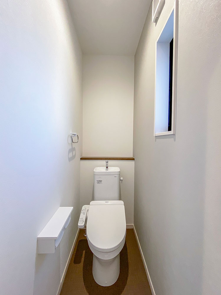 2階 トイレ<br> 2階にもトイレを設置しました。